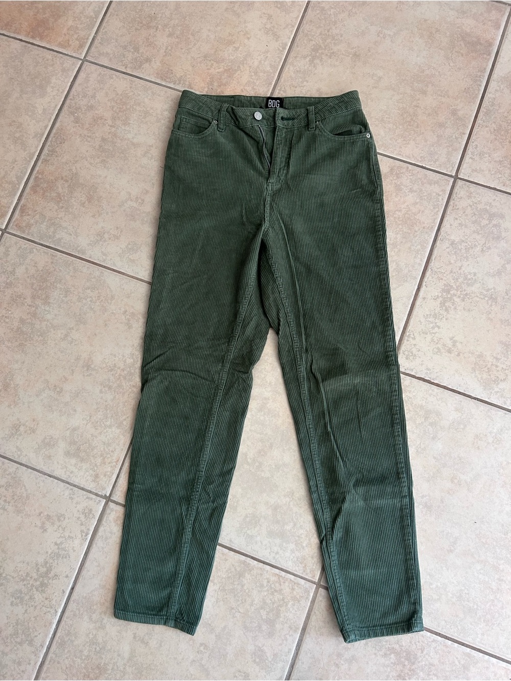 BDG Olive Green Corduroy Straight-Leg Jeans Mom high rise